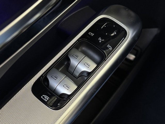 2025 Mercedes-Benz GLC Base - Photo 41