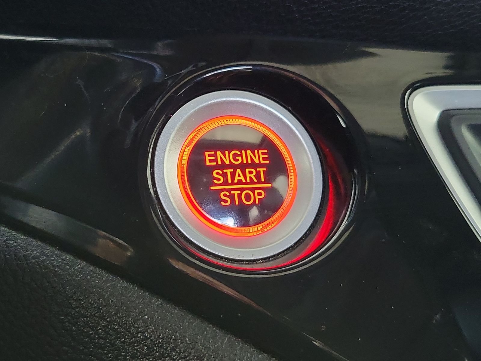 Certified Used 2020  Honda Elite image 21