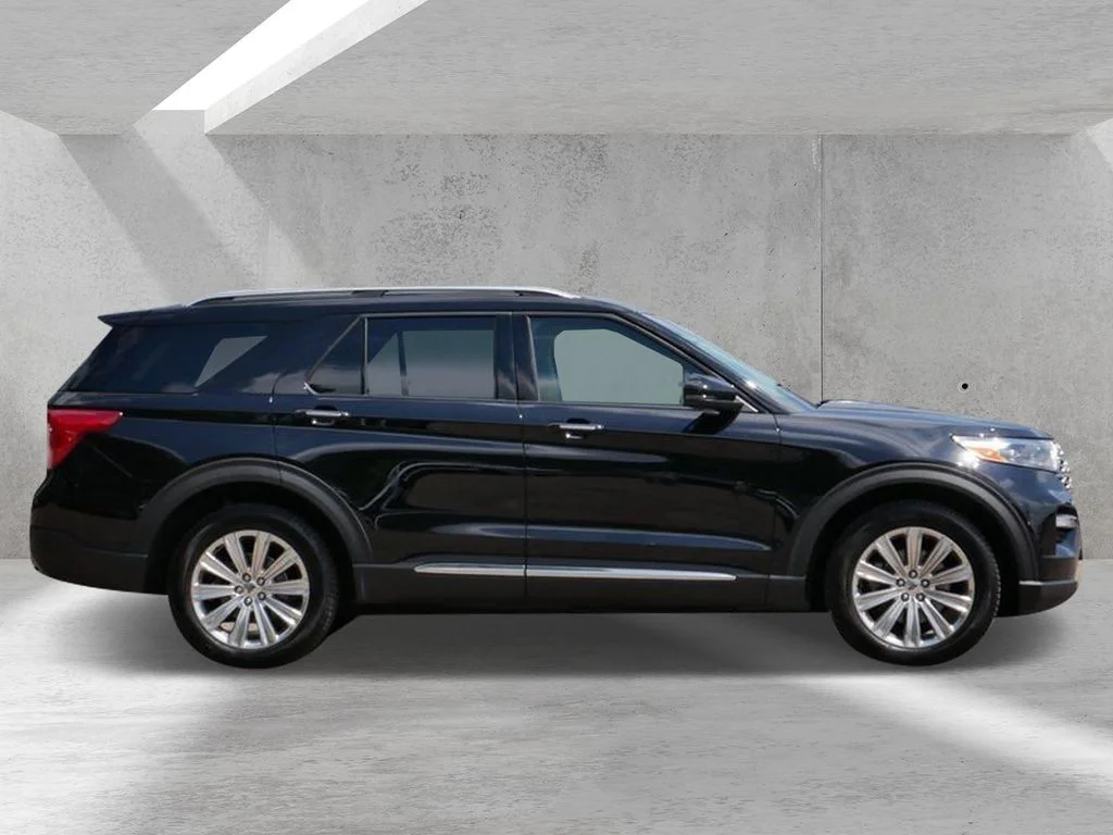Certified 2021 Ford Explorer Limited with VIN 1FMSK8FH4MGA40685 for sale in White Bear Lake, Minnesota