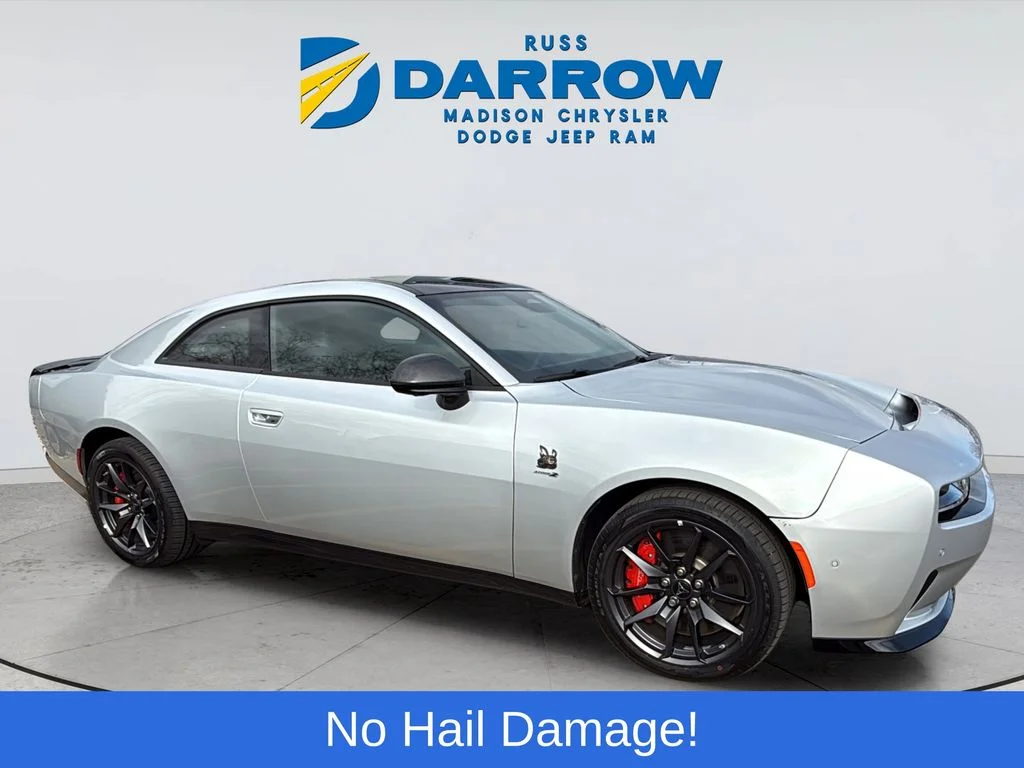 Used 2024  Dodge R/T Scat Pack image 4