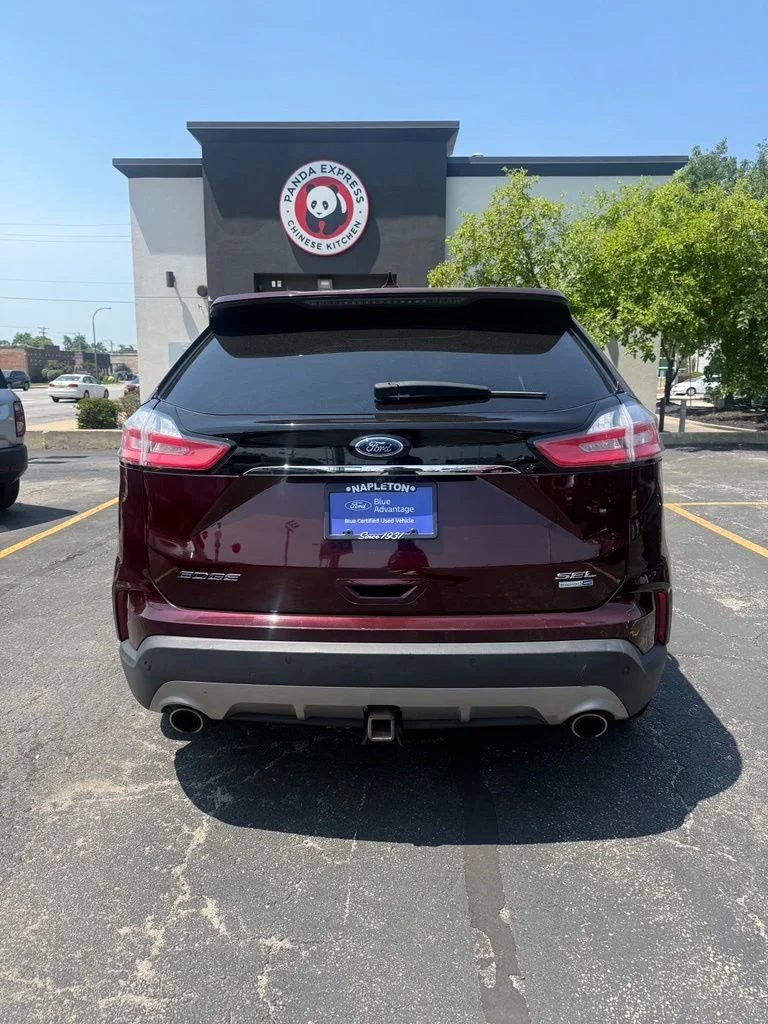 Used 2020 Red Ford SEL image 5