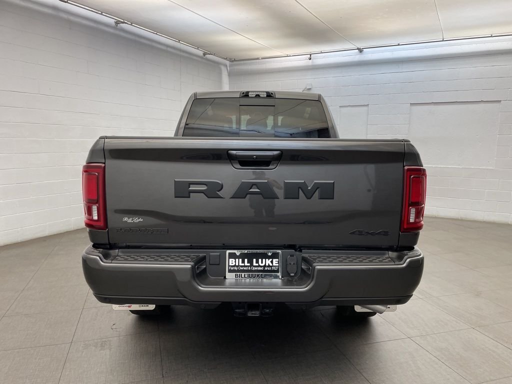 New 2026 Granite Crystal Metallic Clear-Coat Exterior Paint RAM Laramie image 4
