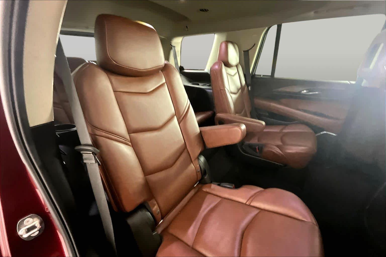 Used 2018 Red Passion Tintcoat Cadillac Premium Luxury image 19