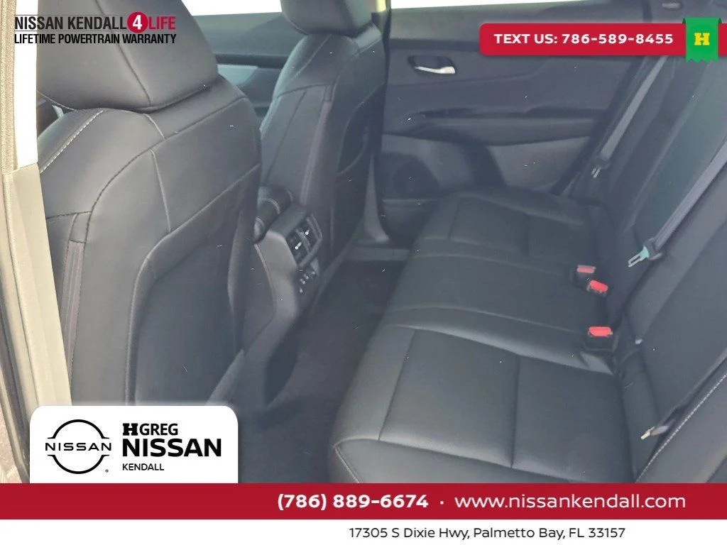 New 2026 Champagne Silver Metallic Nissan SL image 26