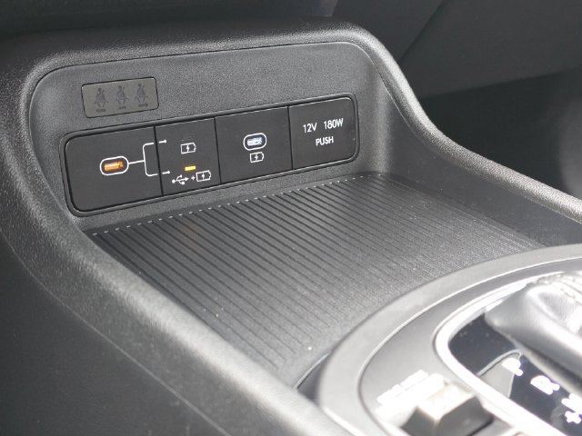 Certified Used 2025 Red Hyundai SEL image 33