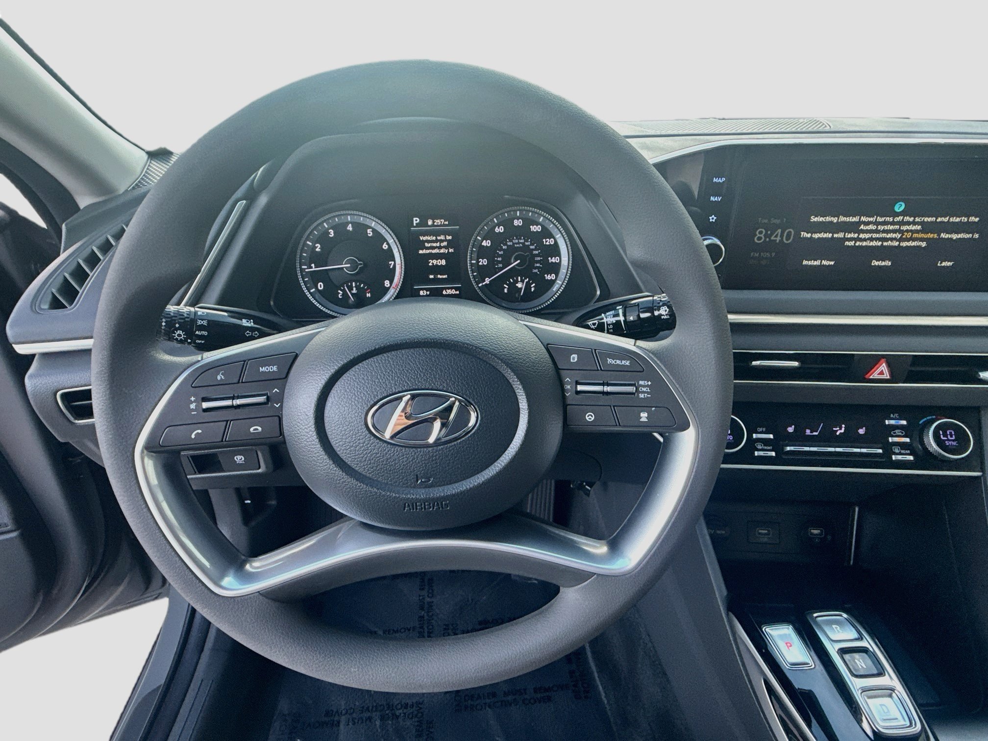 Used 2023 Hampton Gray Hyundai SEL image 8