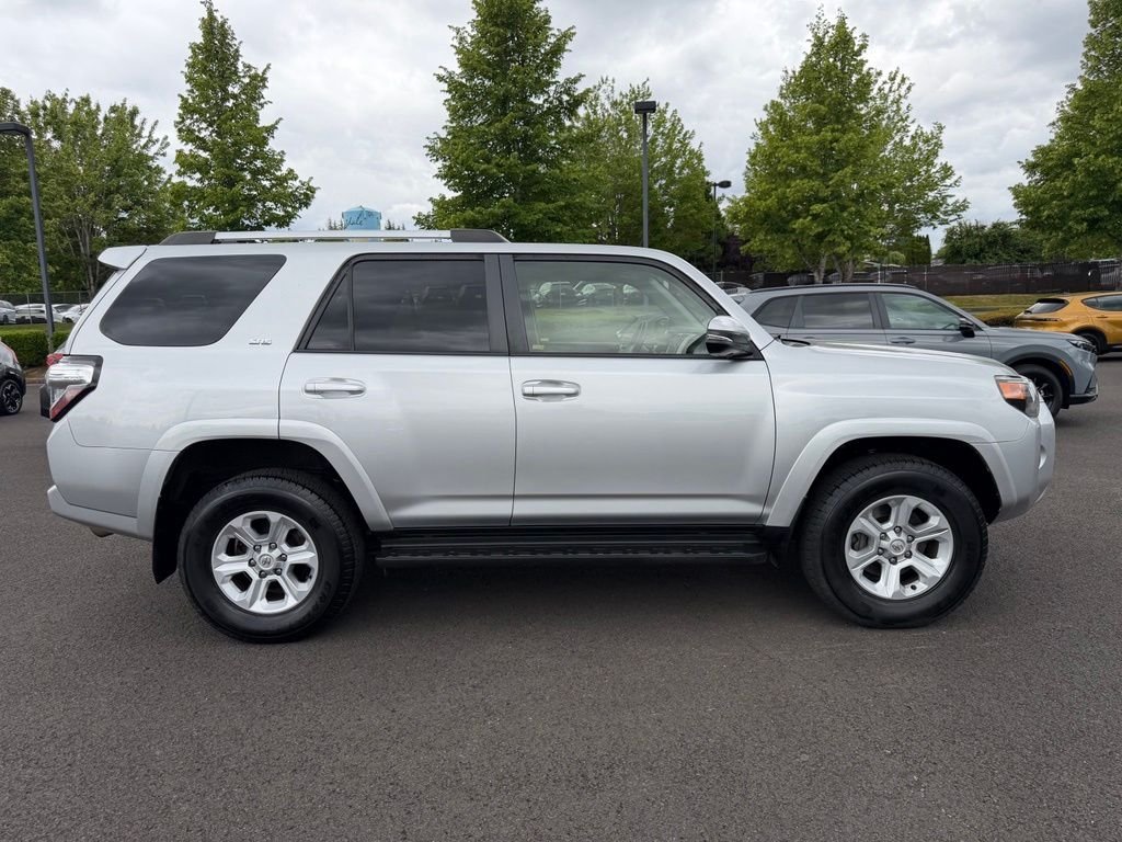 Used 2022 Classic Silver Metallic Toyota SR5 Premium image 10