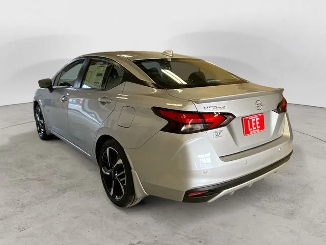 New 2025 Silver Nissan 1.6 SR image 3