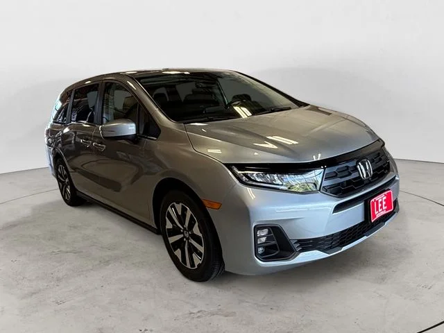 New 2026 Silver Honda EX-L image 7