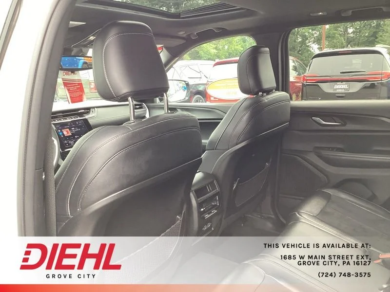 Used 2023 White Jeep Altitude X image 21