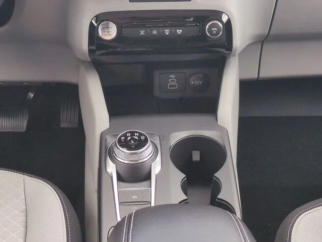 New 2026 Oxford White Ford Active® image 19