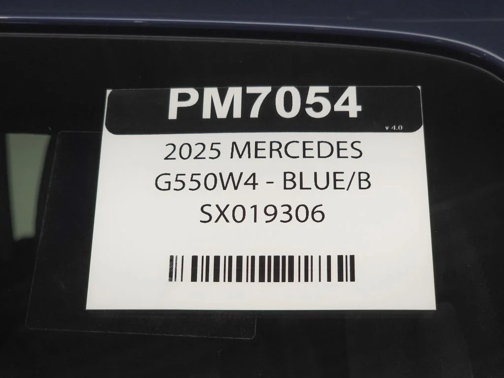 Used 2025 Twilight Blue Metallic Mercedes-Benz G 550 image 37