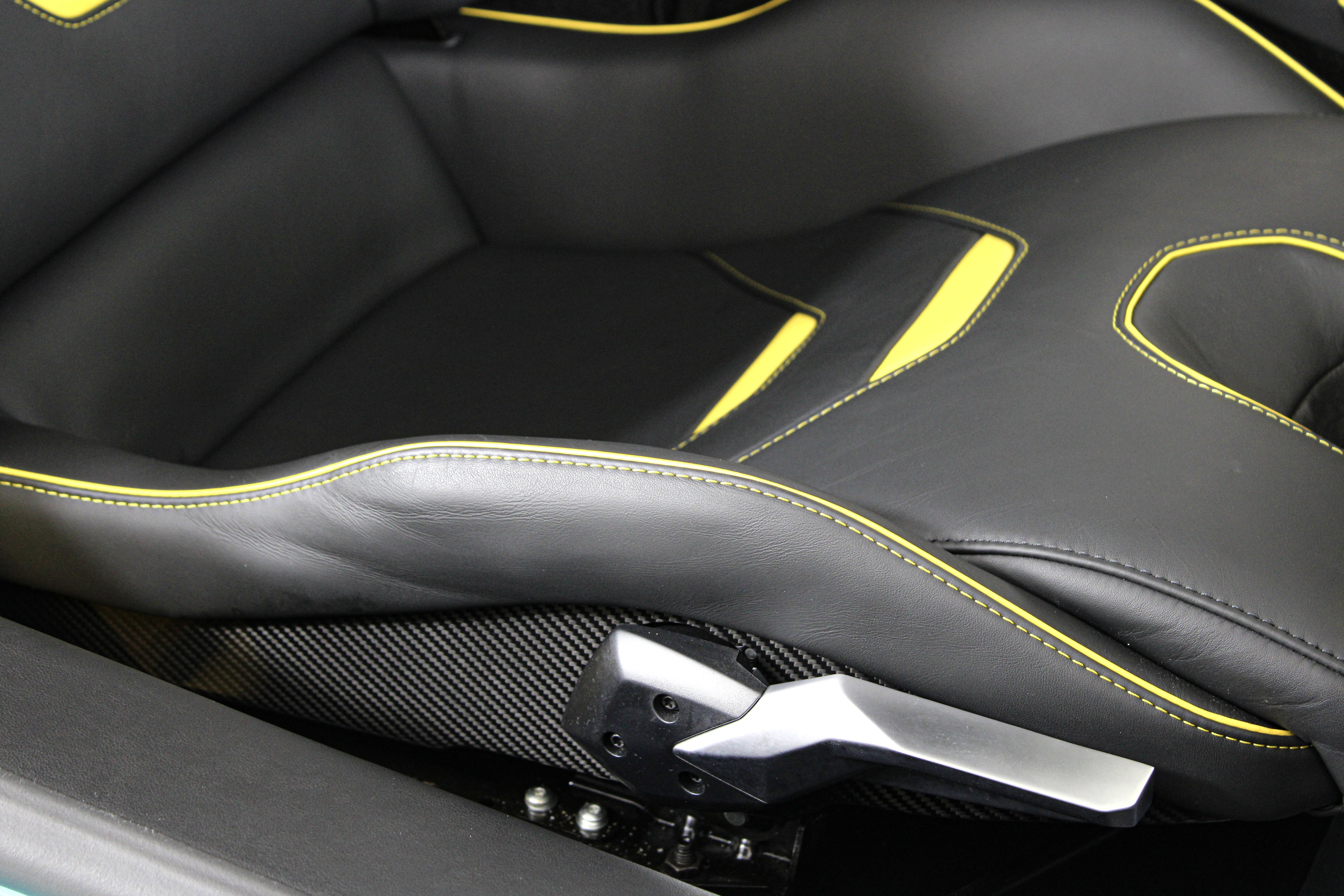 Used 2021 Blue Lamborghini  image 27