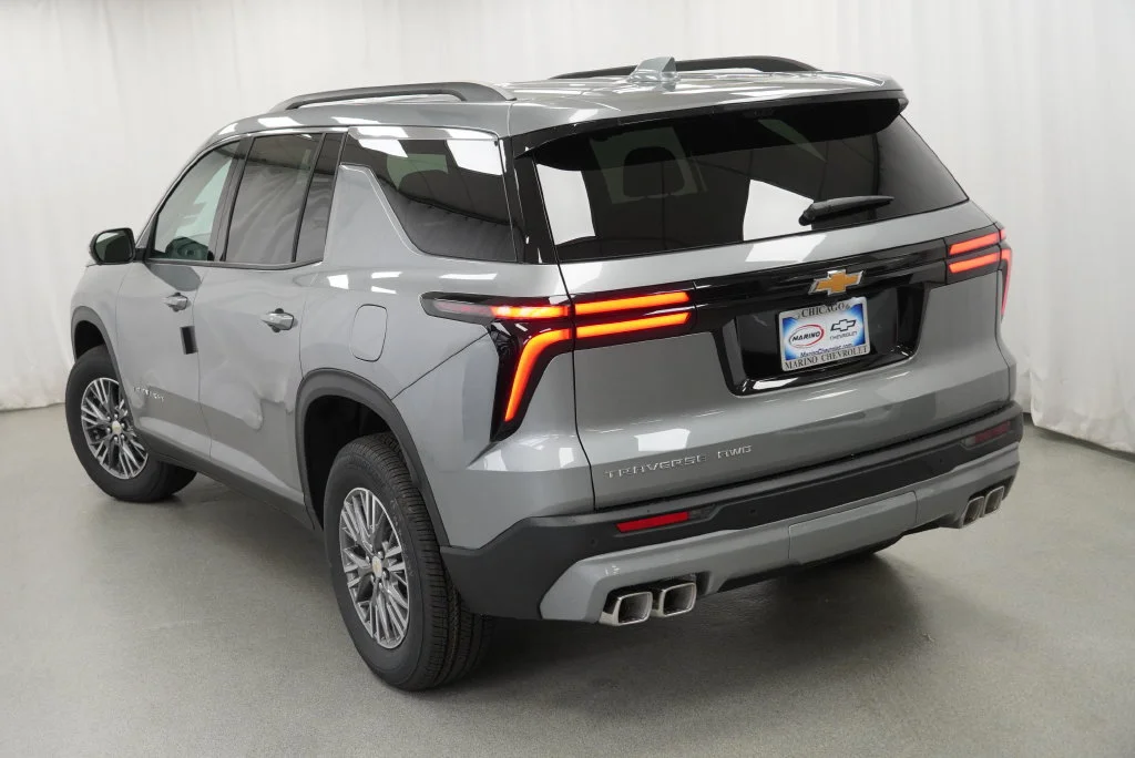 New 2027 Sterling Gray Metallic Chevrolet LT image 16