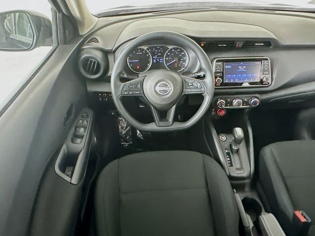 2025 Nissan KICKS PLAY Base - Photo 23