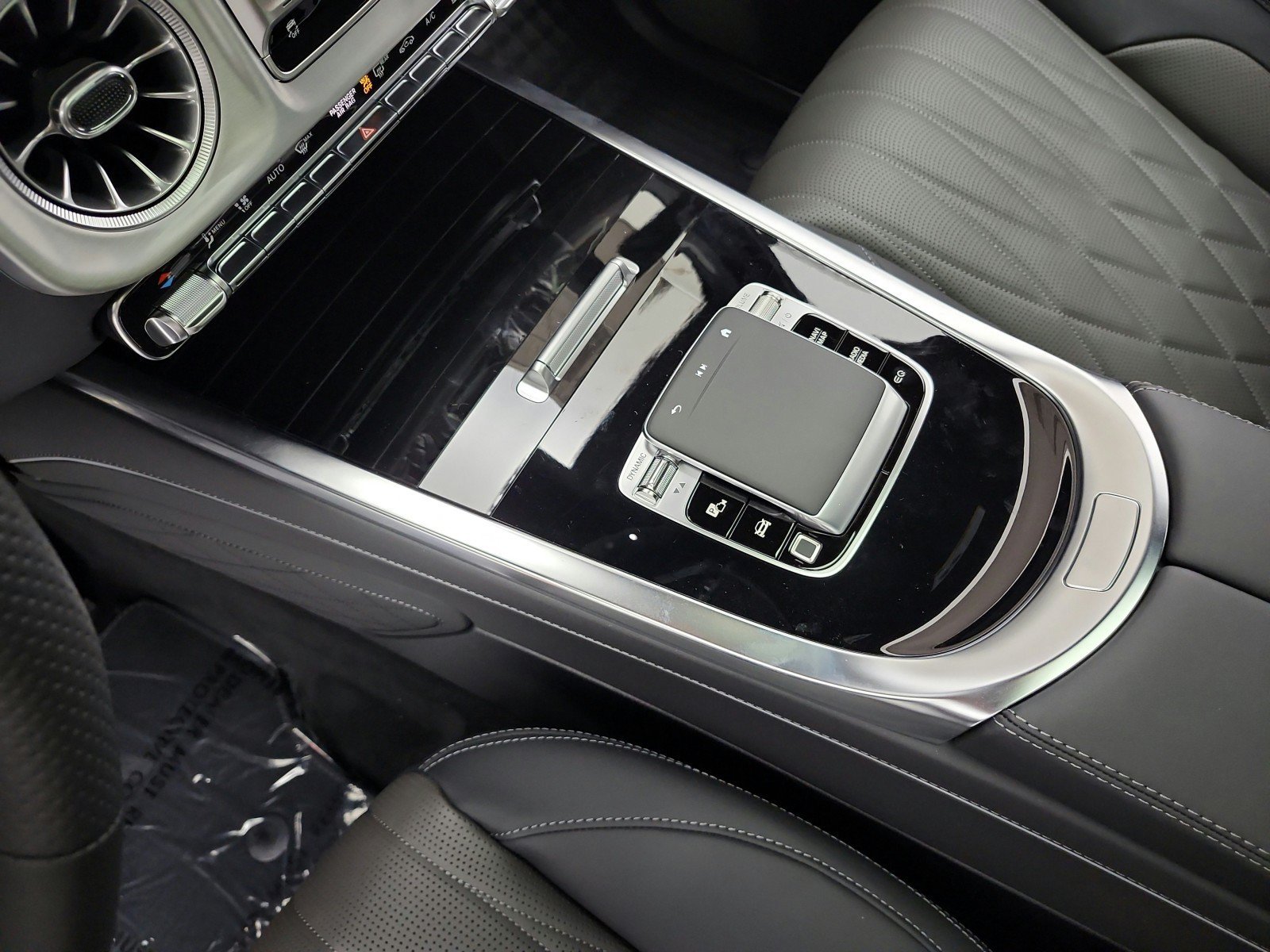 New 2027 Iridium Silver Mercedes-Benz G 580e SUV image 30