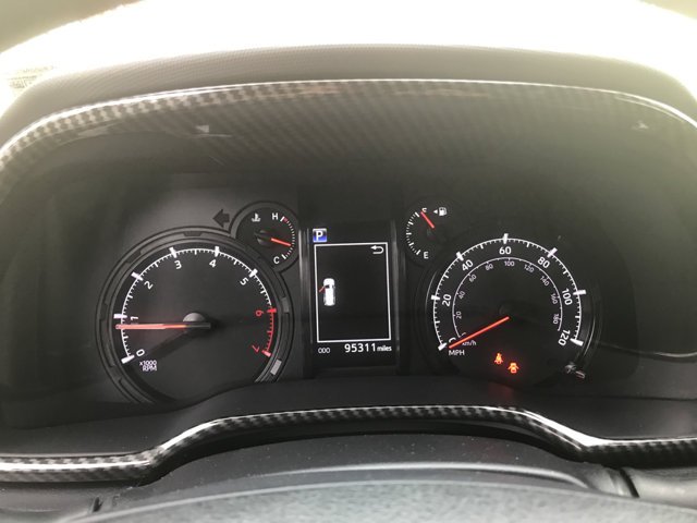 Used 2021 Midnight Black Metallic Toyota SR5 image 14