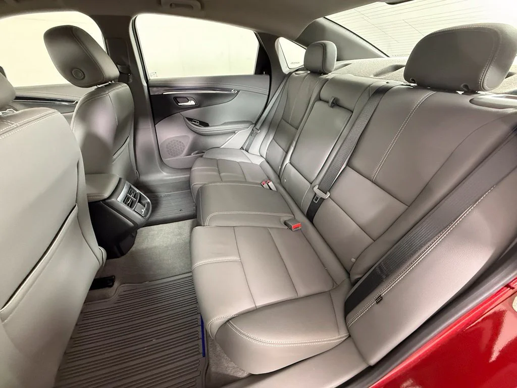 Used 2019 CAJUN RED TINTCOAT Chevrolet LT image 11
