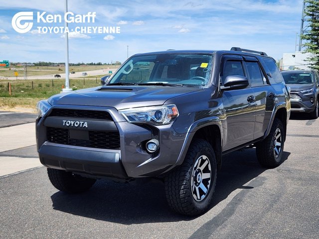 2022 Toyota 4Runner TRD Off Road