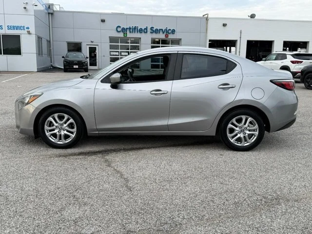Used 2016 Gray Scion  image 2
