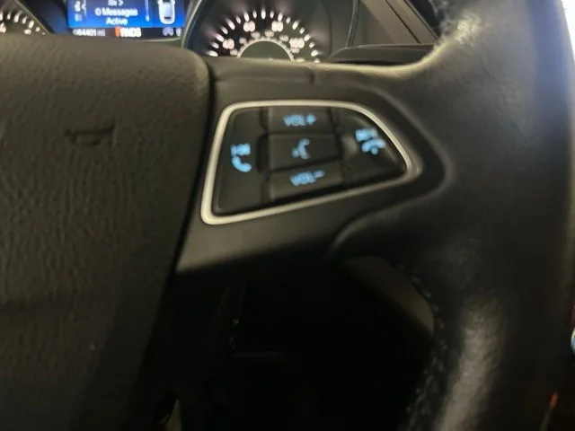 Used 2019 Sea Green Ford SEL image 15