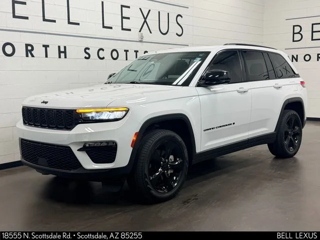 Used 2023 White Jeep Limited image 8