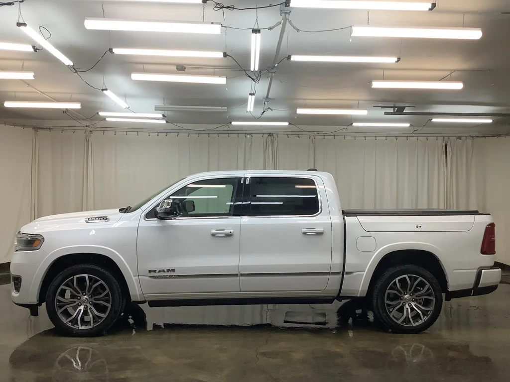 New 2026 Ivory White Tri-Coat Pearl-Coat Exterior Paint RAM  image 9
