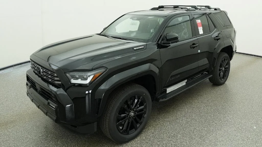 2026 Toyota 4Runner Hybrid Platinum i-FORCE MAX 4WD's photo