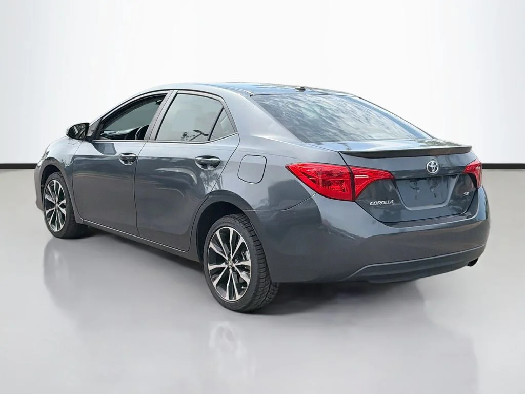 Used 2017 Slate Metallic Toyota L image 8