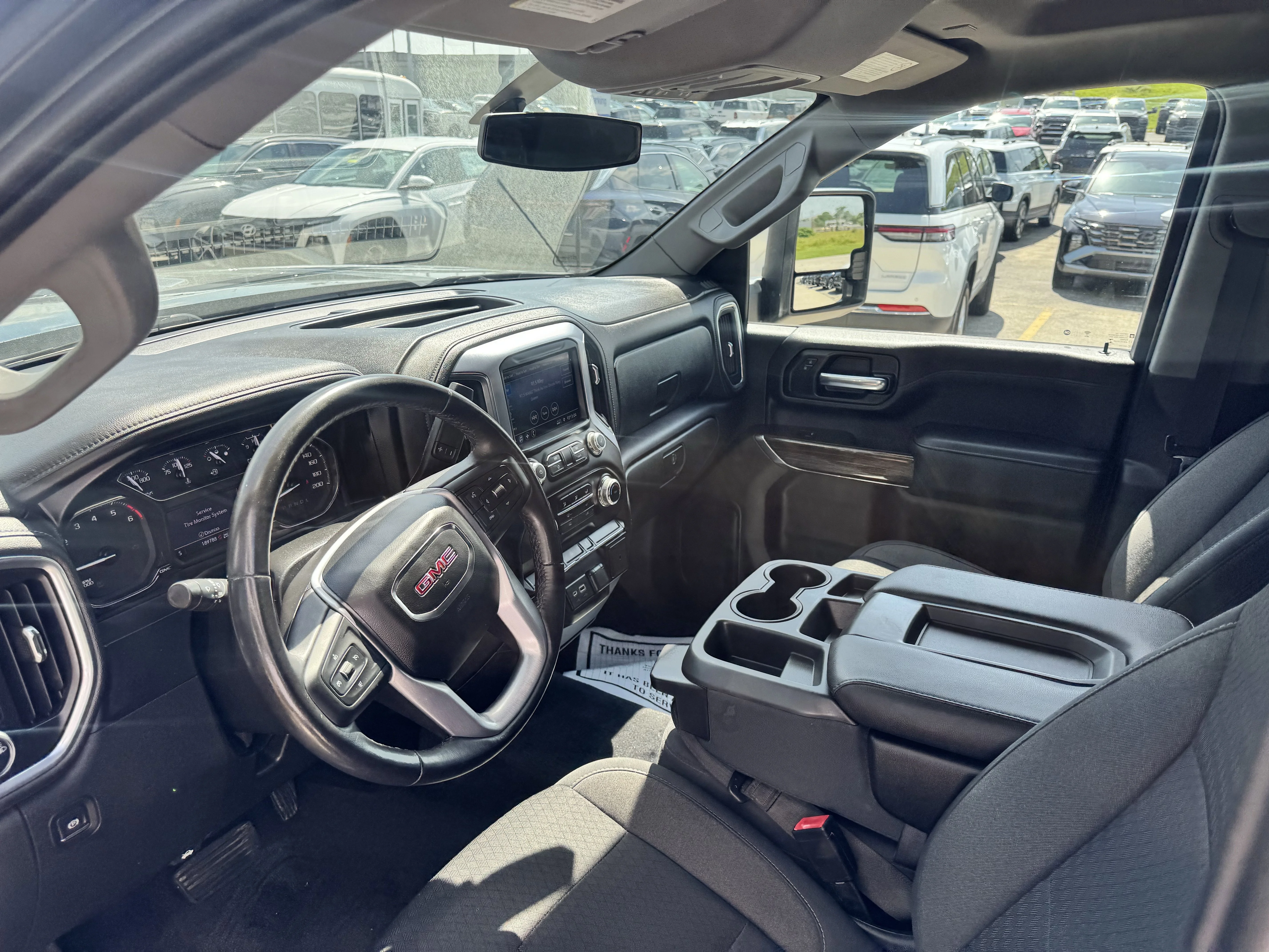 Used 2020 Dark Sky Metallic GMC SLE image 11