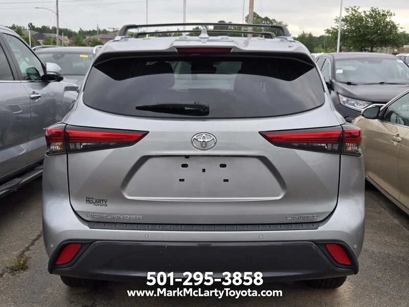 Used 2023 Celestial Silver Metallic TOYOTA LIMITED image 5
