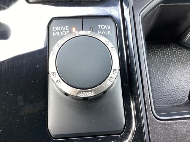 2026 Toyota Tundra SR5 - Photo 23
