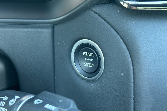 Used 2026 Gray Land Rover Dynamic SE image 22