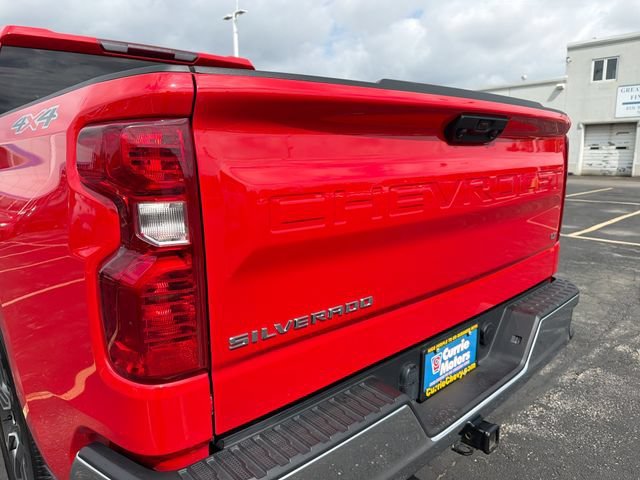 Used 2023 Red Hot Chevrolet LT (2FL) image 31
