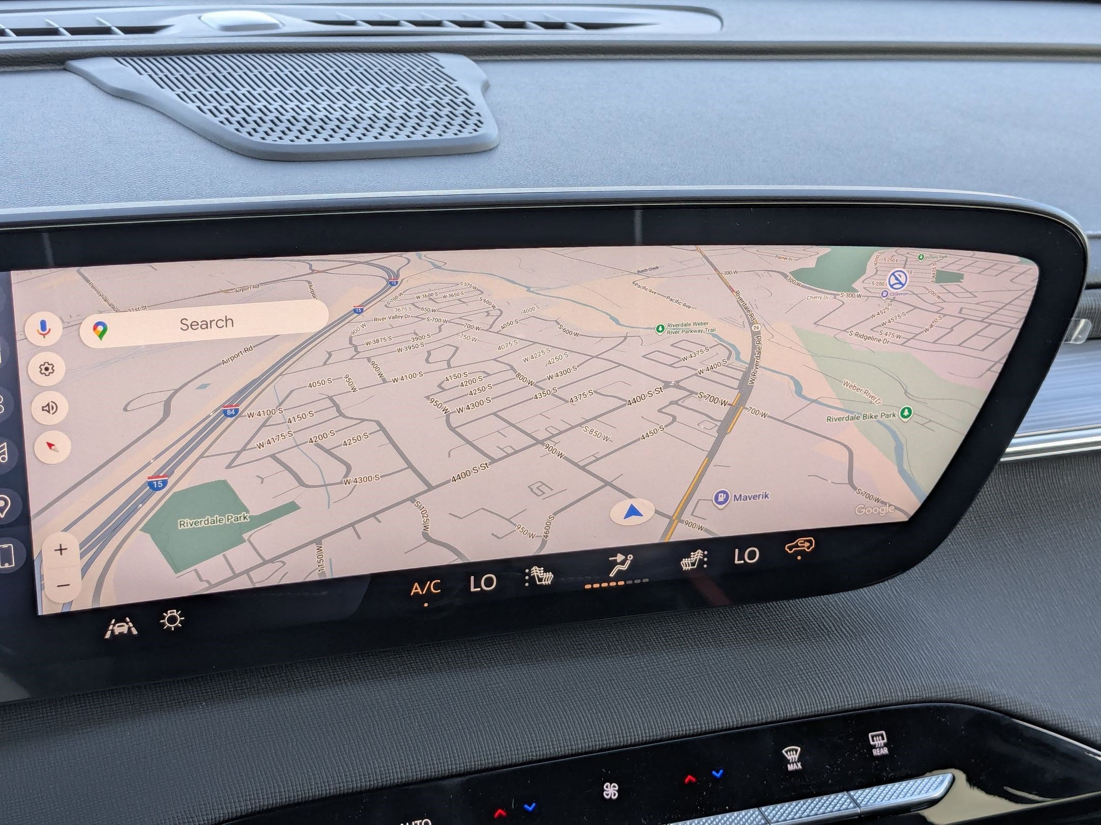 2026 Buick Enclave Preferred - Photo 18
