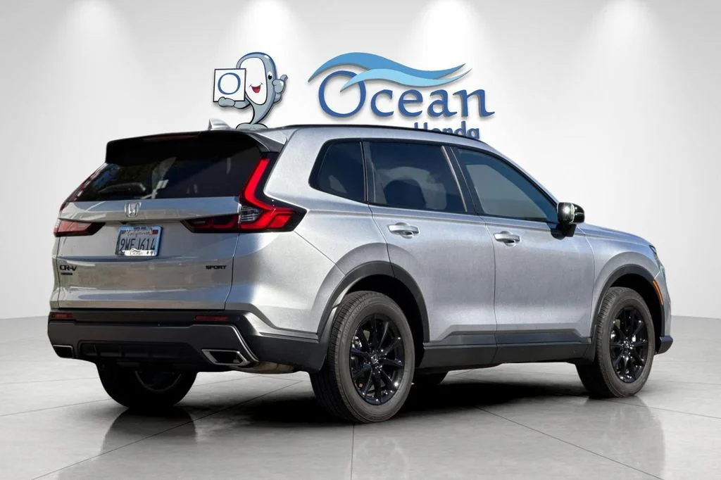 Used 2026 Silver Honda Sport-L image 4