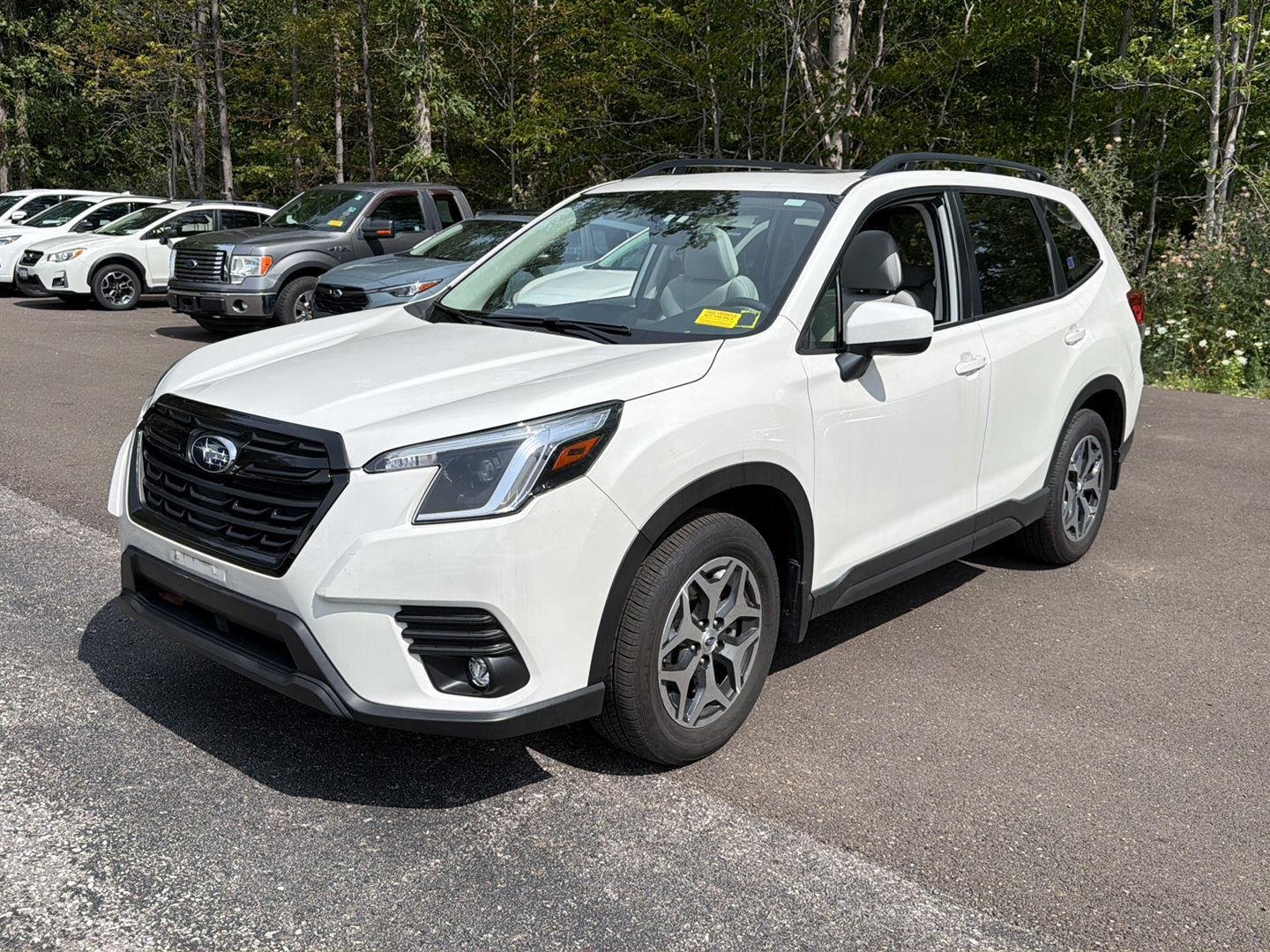 Used 2024 Crystal White Pearl Subaru Premium image 12
