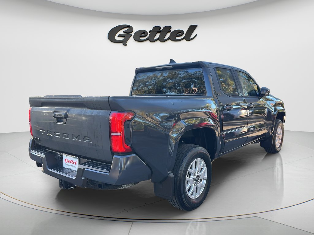 Used 2026  Toyota SR5 image 5