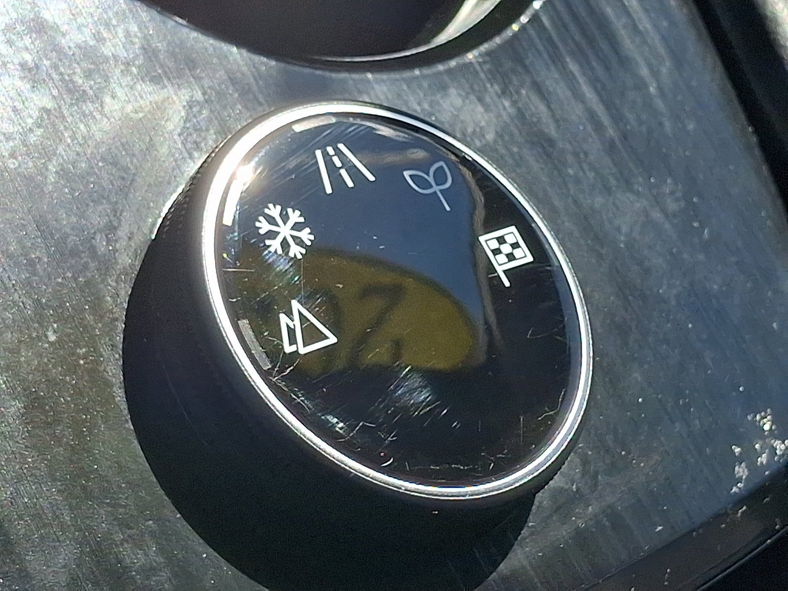 Used 2023 Super Black Nissan SV image 25