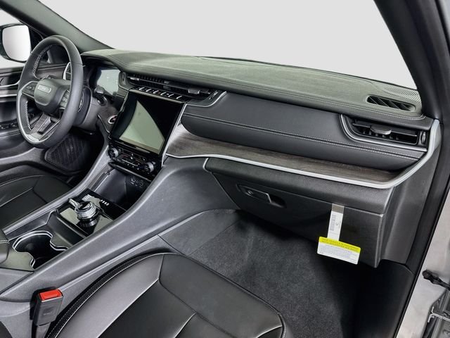 2025 Jeep Grand Cherokee Limited - Photo 24