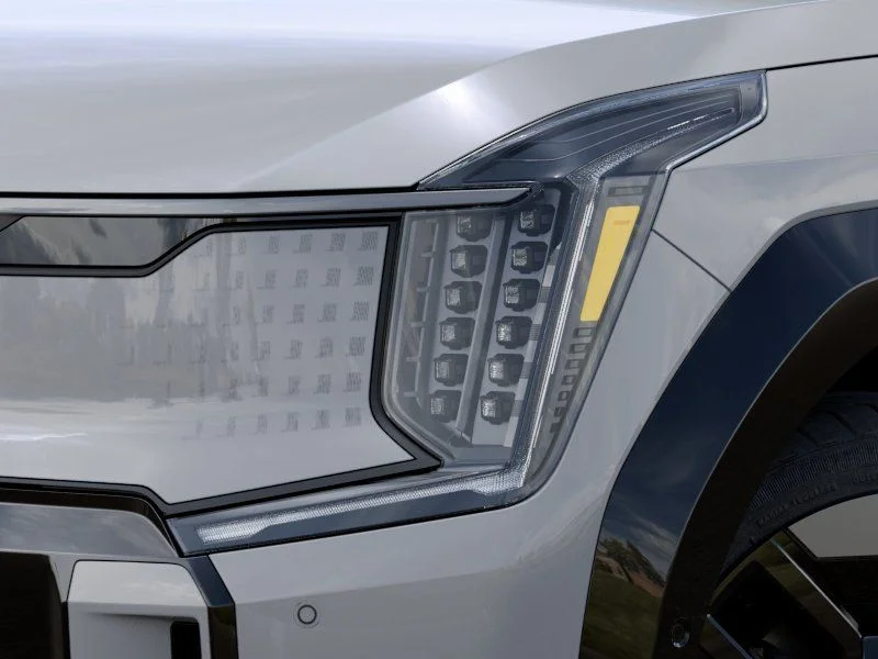 New 2026 Wolf Gray / Black Roof Kia GT-Line image 10