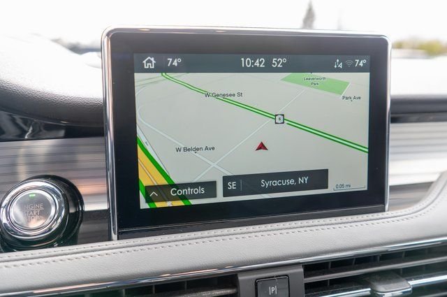 Used 2022 Blue Lincoln Standard image 30