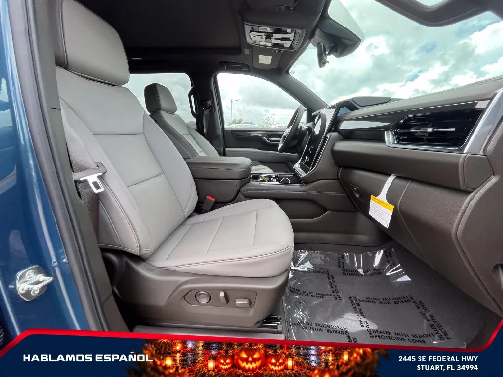 New 2026 Downpour Metallic GMC Elevation image 21