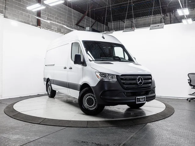 2025 Mercedes-Benz Sprinter 2500 Cargo 144 WB