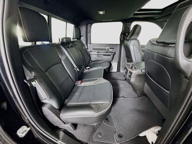 New 2026 Diamond Black Crystal Pearl-Coat Exterior Paint RAM Laramie image 28
