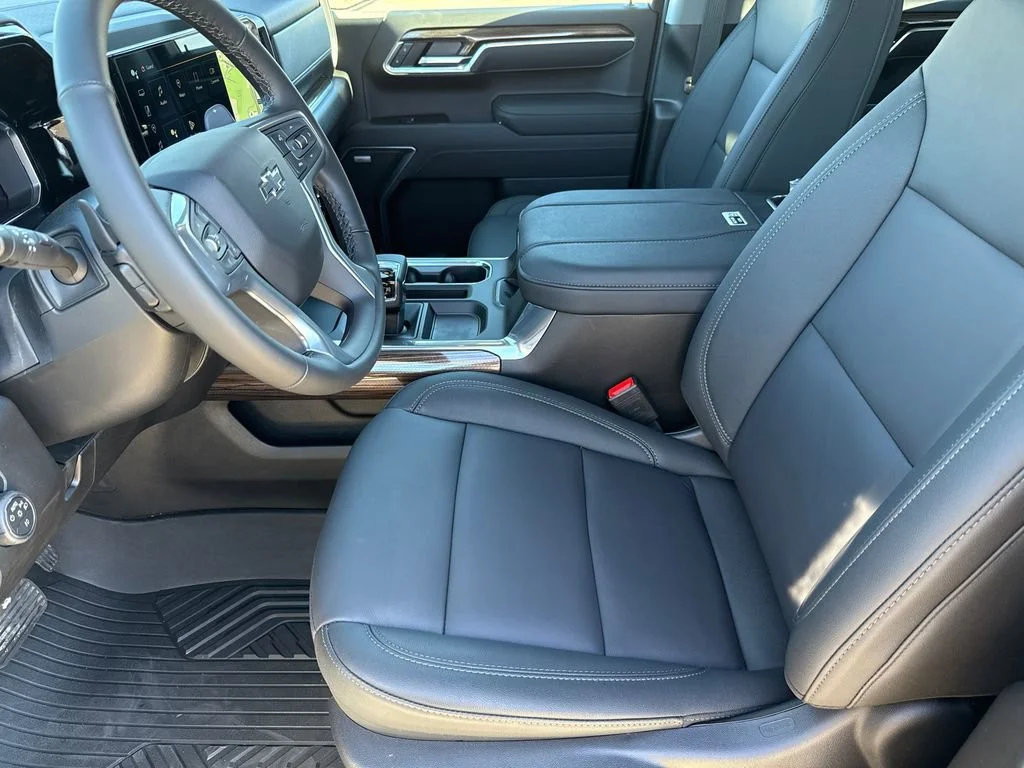2026 Chevrolet Silverado 1500 RST - Photo 15