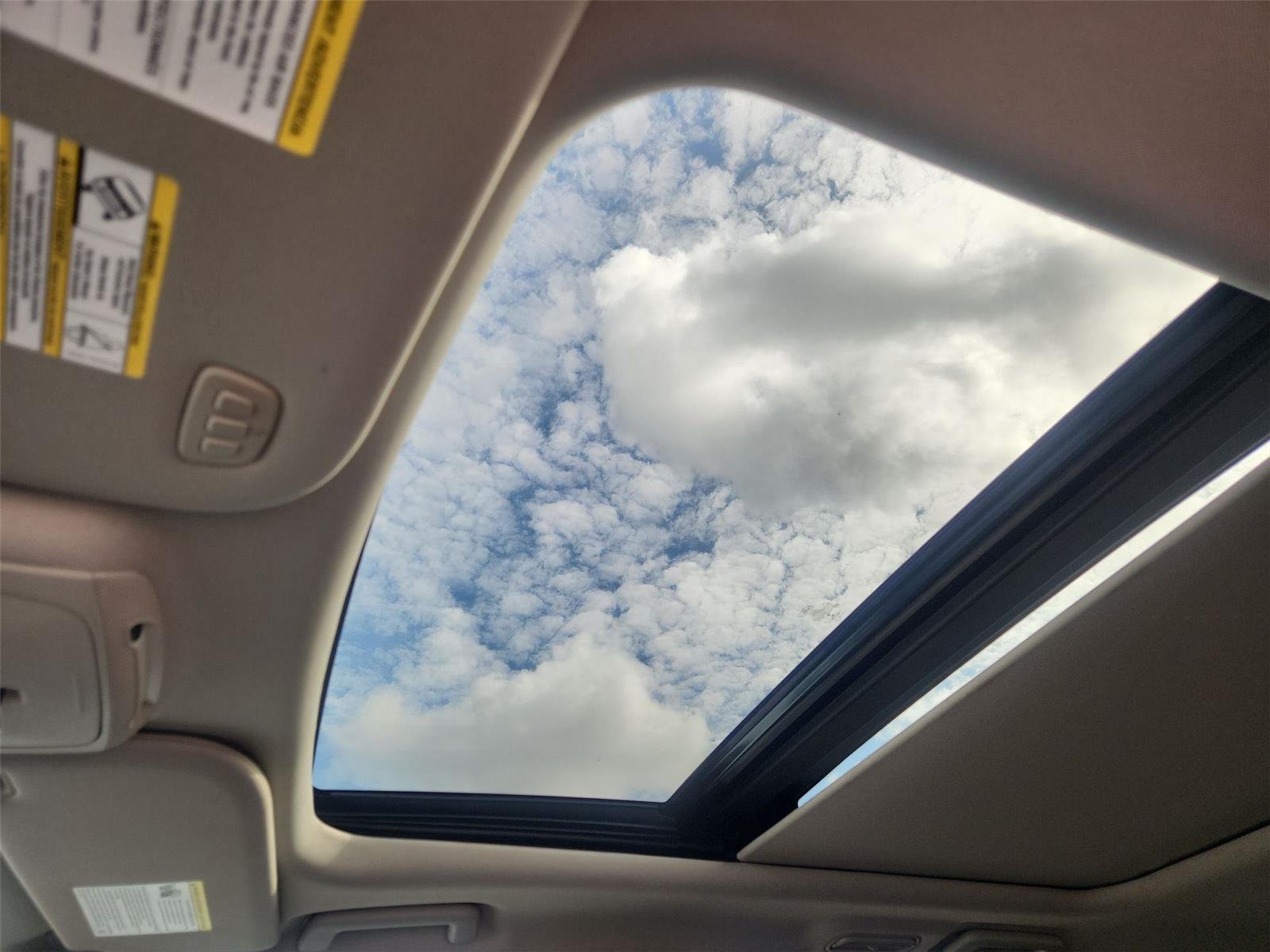 Used 2019 Gray Ford Limited image 19