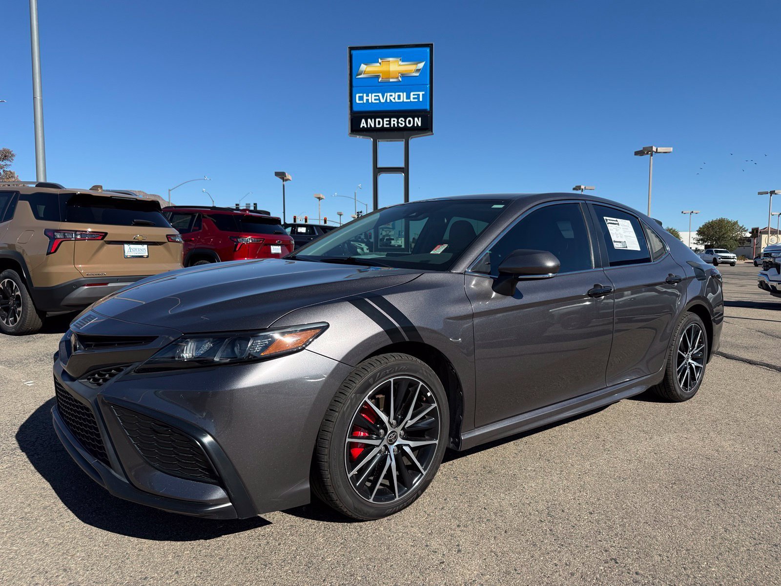 2022 Toyota Camry SE