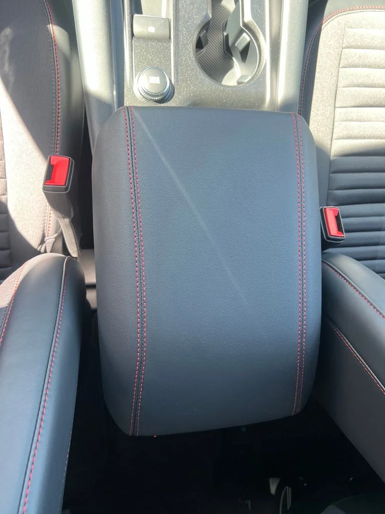 New 2026 Rapid Red Metallic Tinted Clearcoat Ford ST-Line image 18