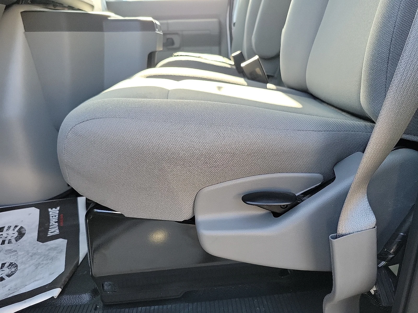 2026 Ford E-Series Cutaway Base - Photo 18